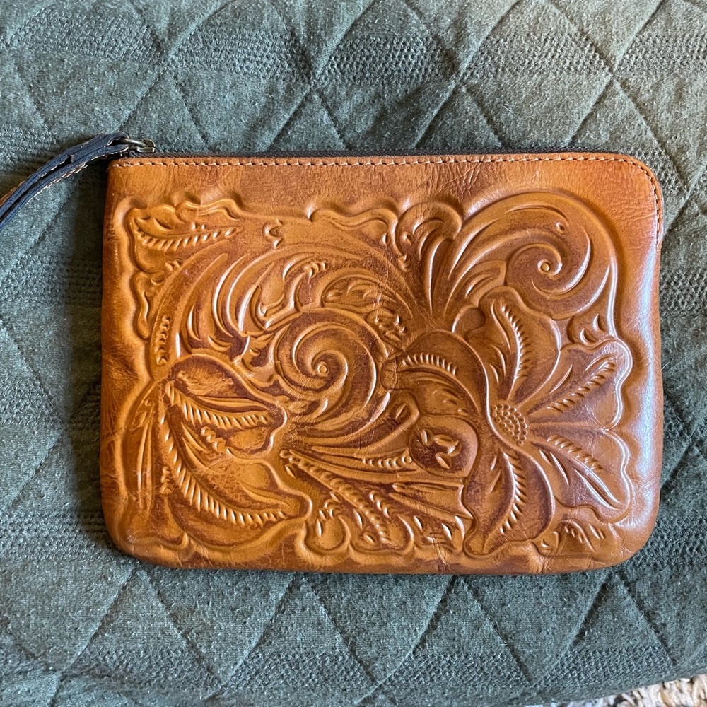 Patricia Nash Wristlet